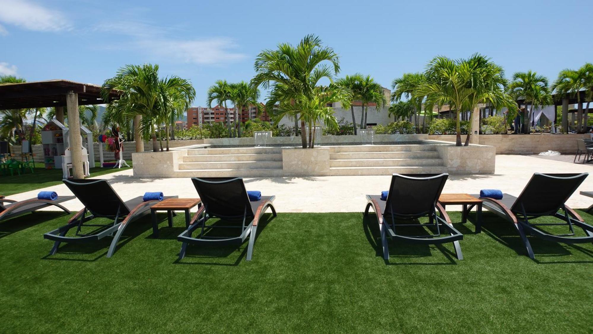 Sunsol Unik Luxury Hotel Porlamar Buitenkant foto