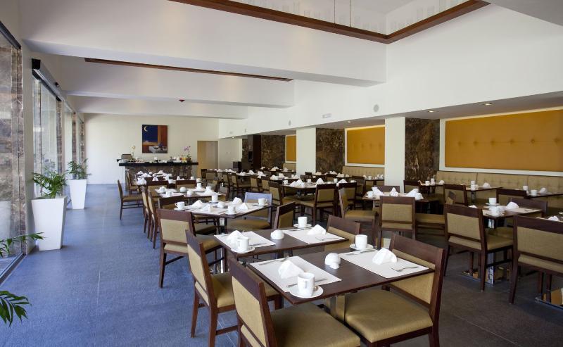 Sunsol Unik Luxury Hotel Porlamar Buitenkant foto